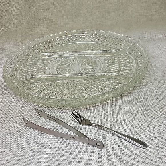 Indiana Glass Diamond Point 3 Part 12" Relish Tray - Picture 1 of 6